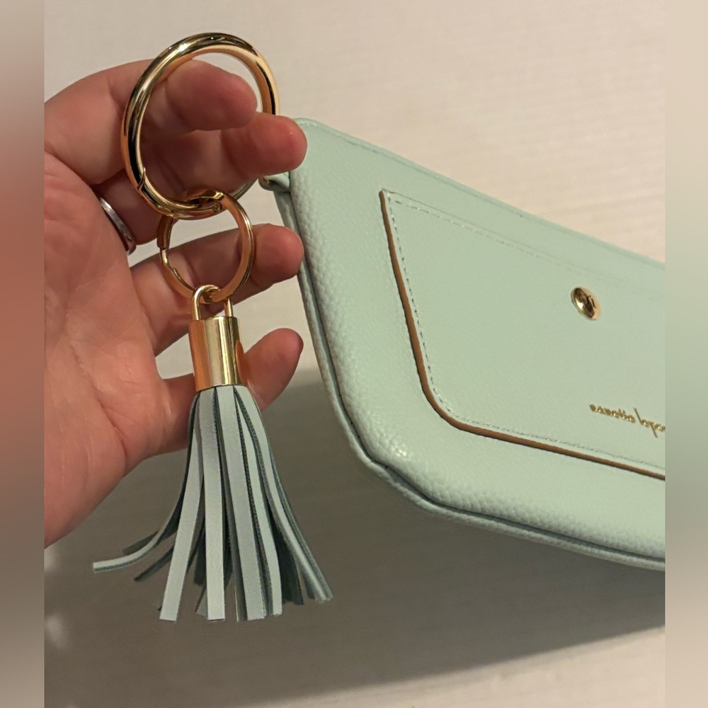 Nanette Lepore Mint Green Vegan Leather Zip Around Wristlet Wallet Tassel EUC - Picture 2 of 5
